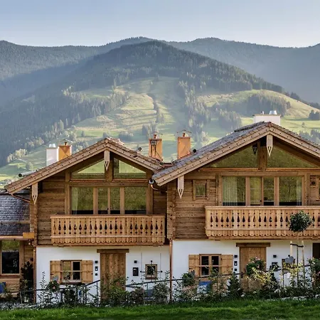 Gipfelkreuzliebe Senhoog Luxury Homes شاليه